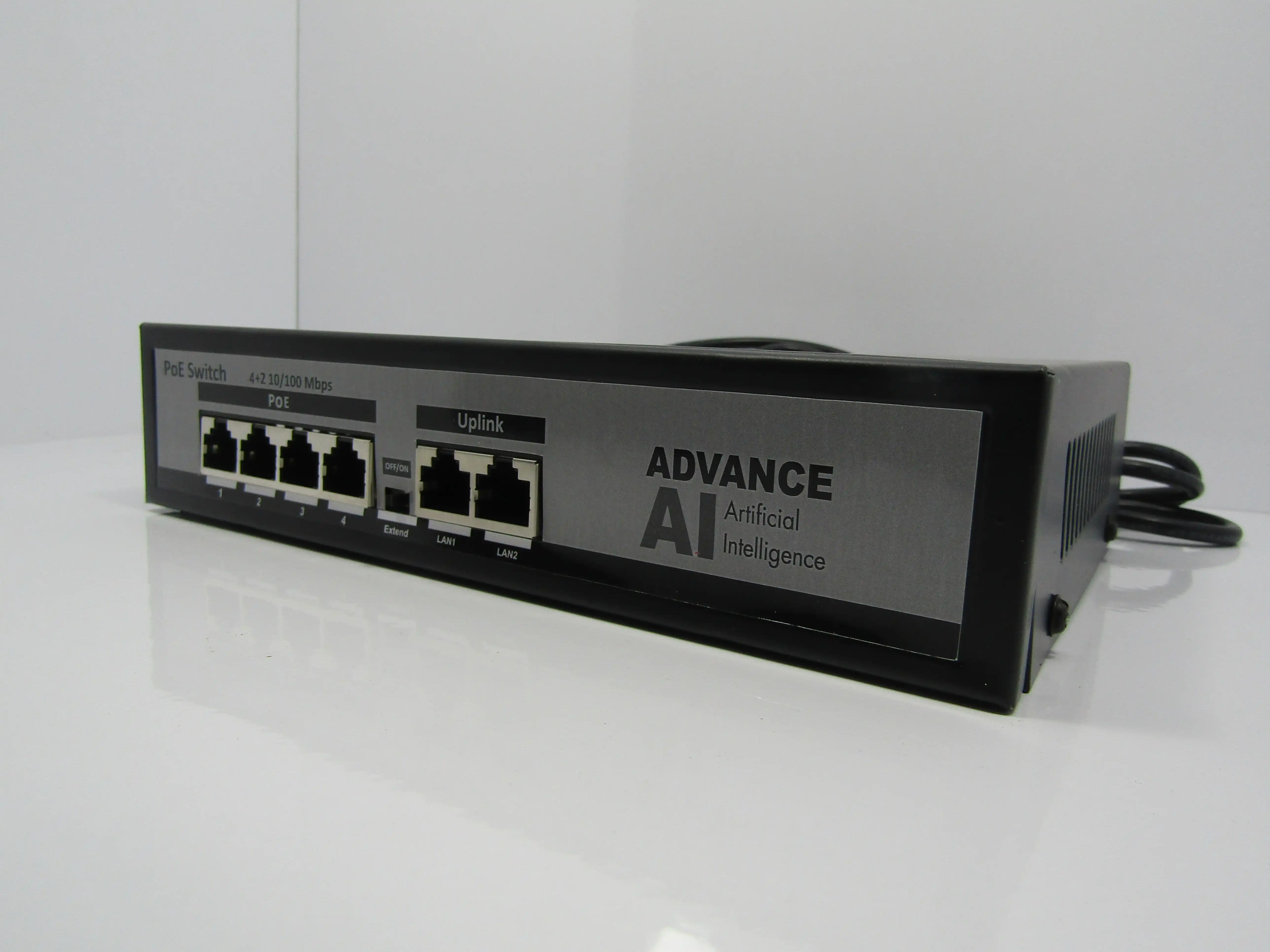 4 Port Switch 